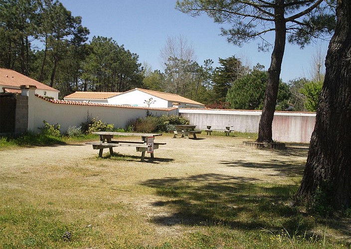 Aire de pique-nique - Route de la Pointe d'Arcay