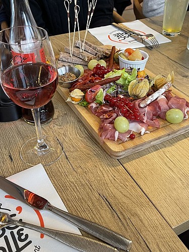planche-aperitive-o-boc-halle-restaurant-saint-saulve