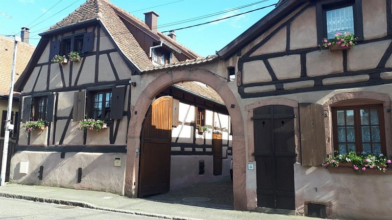 Entrée maison  de gauche
