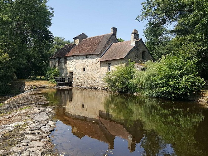 Le Moulin