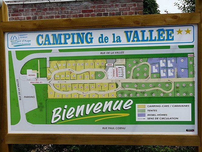 Camping de la vallée - 3 étoiles - Lisieux (2)