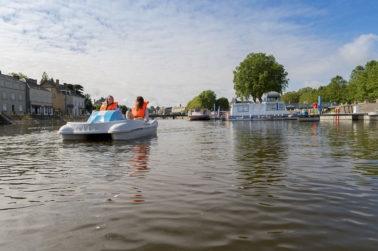 Halte fluviale de Laval