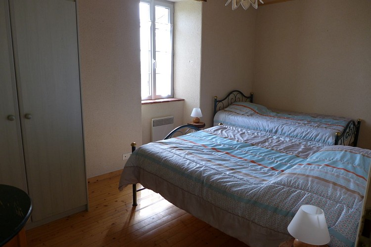 GITE LA FRAPPERIE - LES CASTILLES