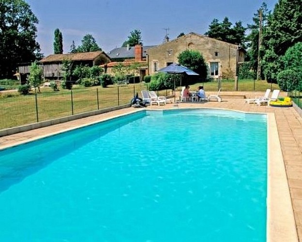 La Petite Loge pour 8 personnes avec piscine privée