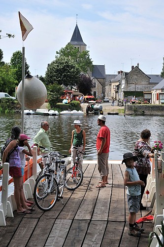 BASE DE LOISIRS - CAMPING DU BAC MÉNIL