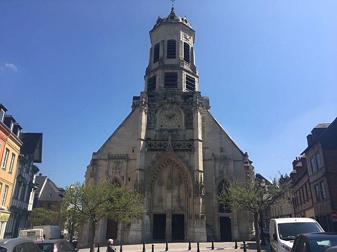Eglise Saint-Léonard-1