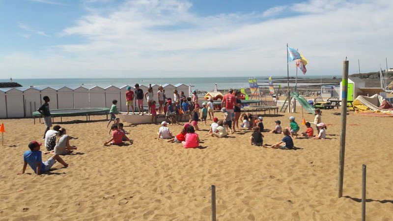 CLUB DE PLAGE  LES CORSAIRES