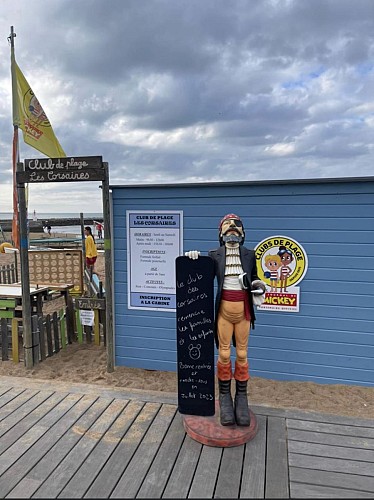 CLUB DE PLAGE  LES CORSAIRES
