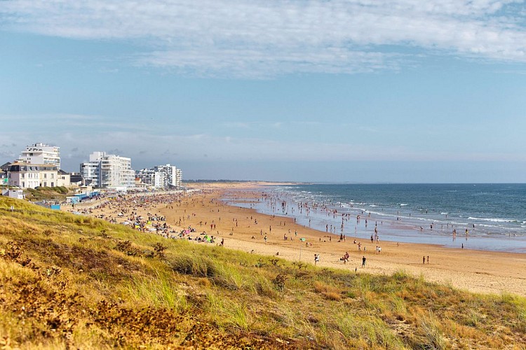GRANDE PLAGE DE ST GILLES CROIX DE VIE