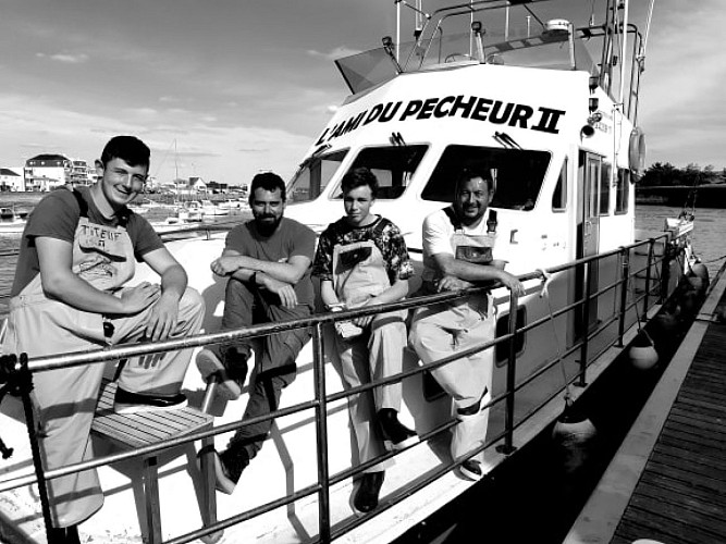 PECHE ET PROMENADE EN MER - L'AMI DU PECHEUR