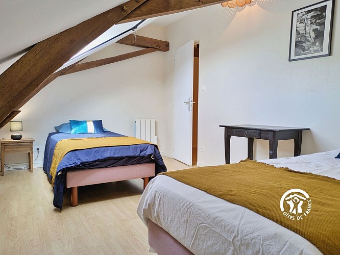 GÎTE DU PETIT LÉVARÉ, 6 PERSONNES