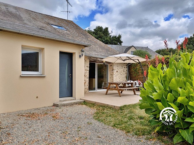 GÎTE DU PETIT LÉVARÉ, 6 PERSONNES