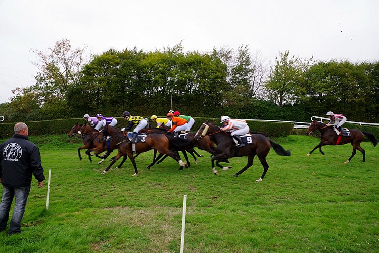 Hippodrome des Terres noires