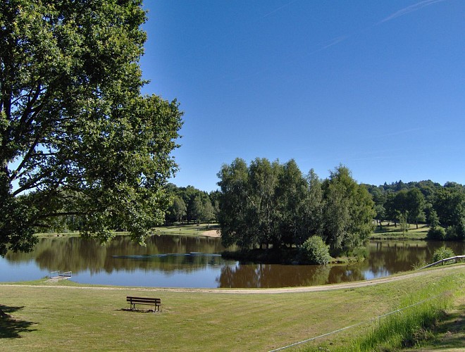 Saint Maurice et plan d'eau