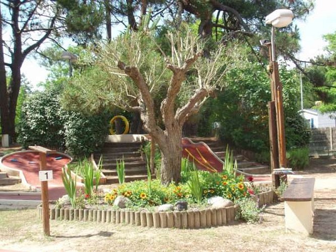 Mini-golf Loisirs des Marines