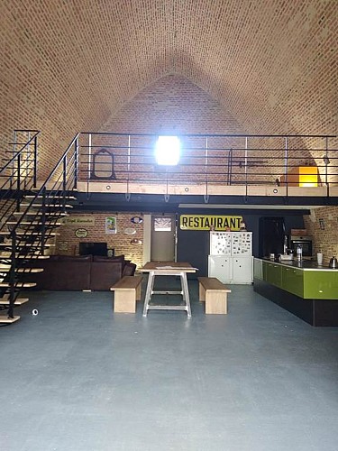 étage avec chambre double