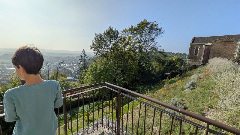 Terrasse panoramique sud de Laon