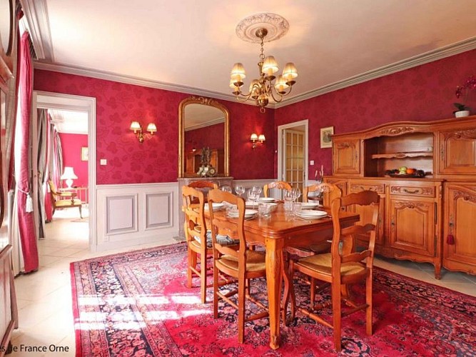 Manoir aux couleurs du jardin