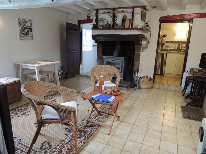 LAubesniere-3-Bellou-en-Houlme-800