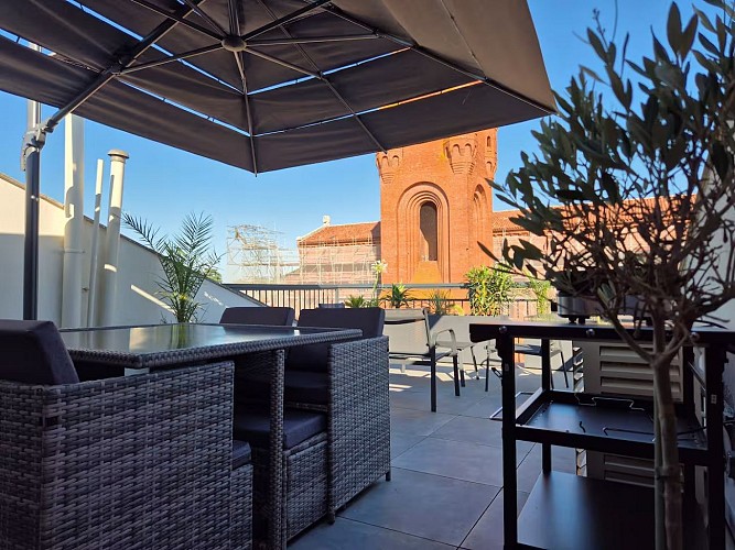 83850907-2363-4088-9aef-c443cb754aa4