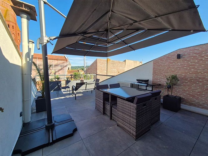 d8189b01-2679-4d01-a8ee-b57a541430e5