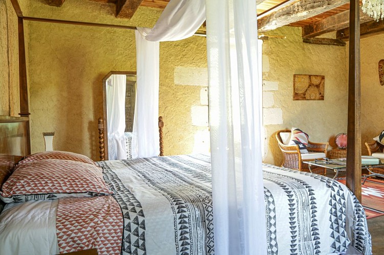 Gîte familial chambre parents (2) (1)