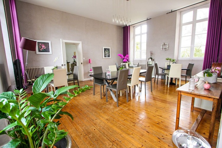 CHAMBRES D'HOTES LA MAISON D'OLIVIER - CHAMBRE ATELIER D'ECRITURE