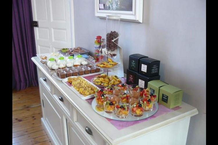 CHAMBRES D'HOTES LA MAISON D'OLIVIER - CHAMBRE ATELIER D'ECRITURE