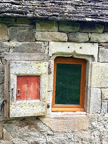 Hameau médiéval de Saint-Caprazy