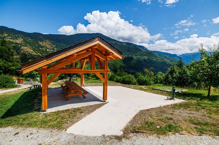 Picnic area of Le Bois Joli
