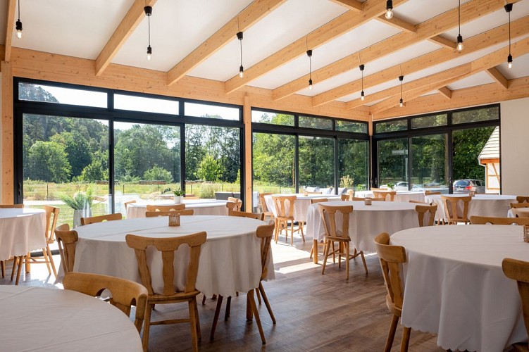 Salle de réception aux Jardins du Nideck à Oberhaslach