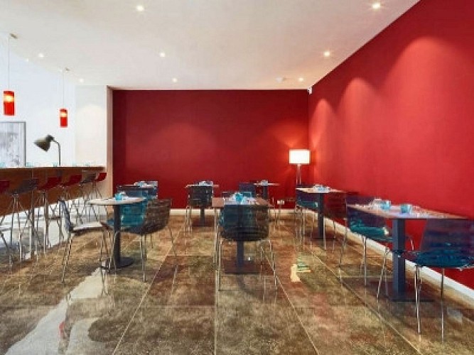 Kyriad Marseille Blancarde Timone