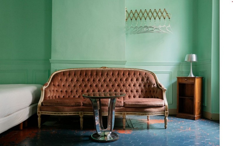 Chez David Karoubi et Bernadette Rochat