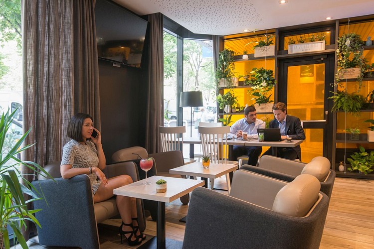 Novotel Café