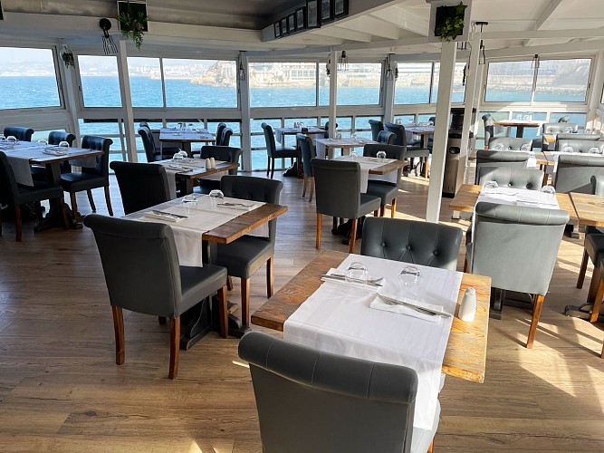 Le Petit Pavillon
