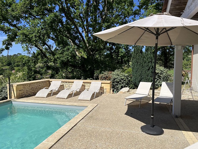 La Maison Odile à Sarlat avec piscine chauffée