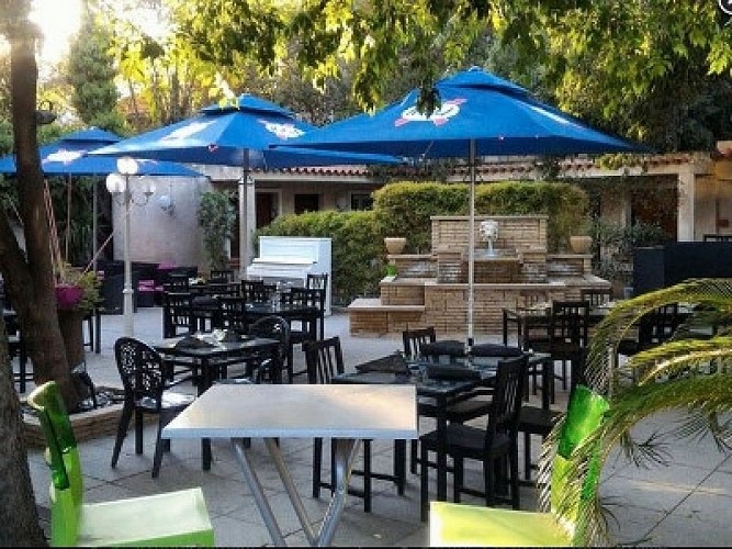 Hôtel-restaurant Les Cigalons