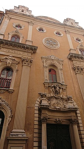 Eglise de la Mission de France Saint Pie X