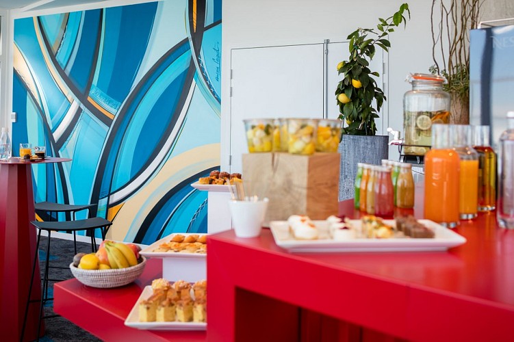 Sky Center Tour La Marseillaise