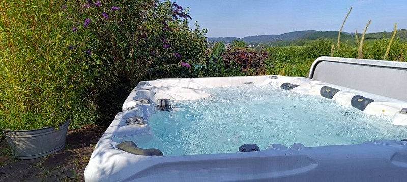 Kelmis ferienwohnung tinyhouse dreilaendereck 10 jakuzzi daniel hagemann dagmar stoldt