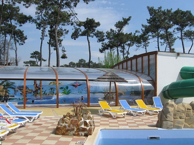 SARL LES 4 PINS "AMY"