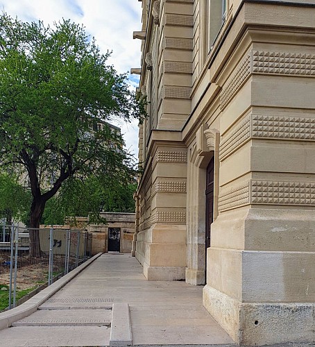 Musée des Beaux-Arts (MBA)