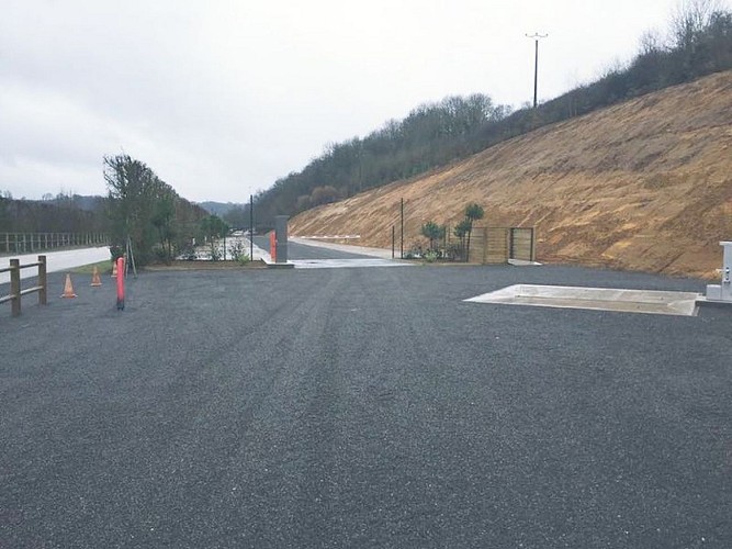 aire-c-car-longny-au-perche