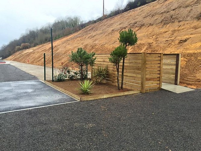 Aire de Camping Car de Longny au Perche