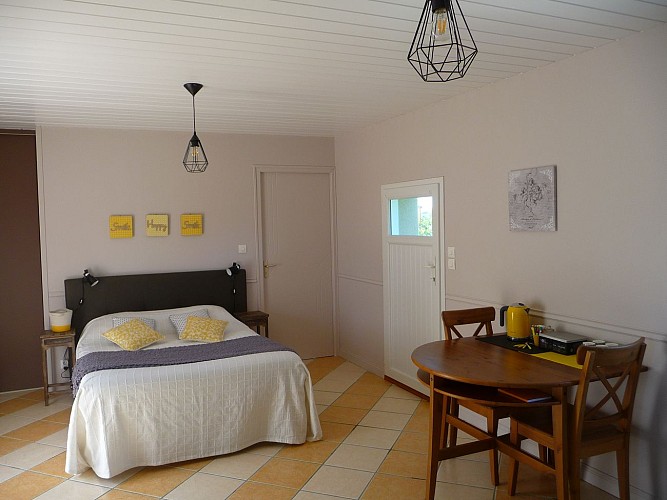 Chambres d'hôtes La Girardière - Rez-de-Jardin