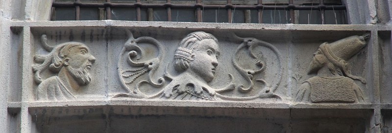 Private mansions in Montferrand