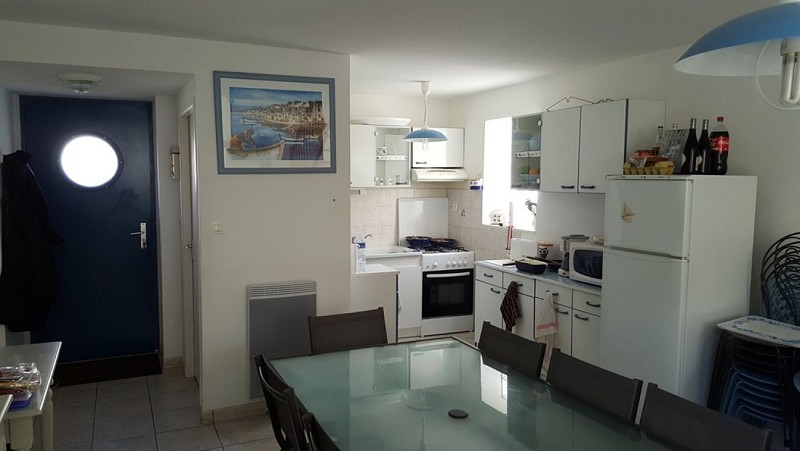 LES PATIOS DE LA MER