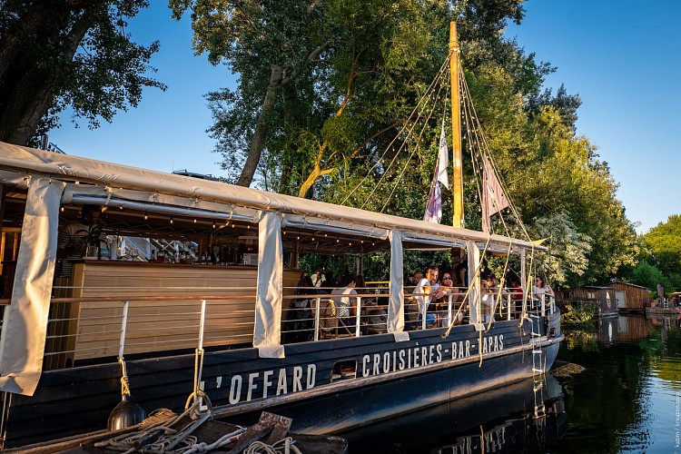 Bateau Bar Restaurant L'Offard