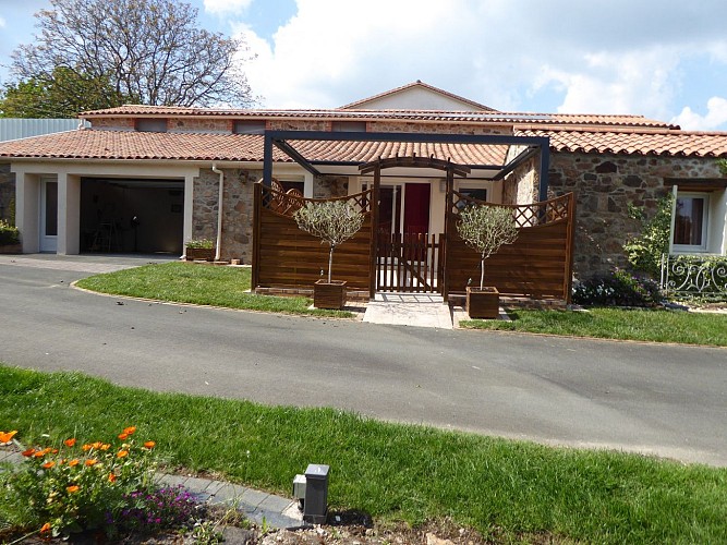 Au bord du Petit Lay