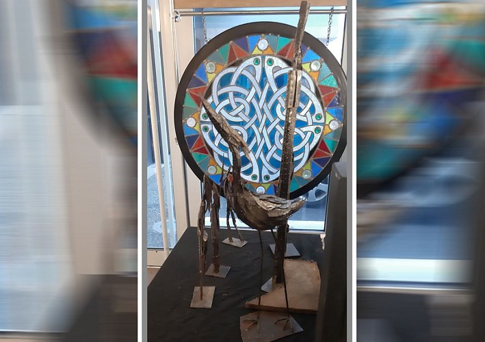 Show room vitrail et sculptures